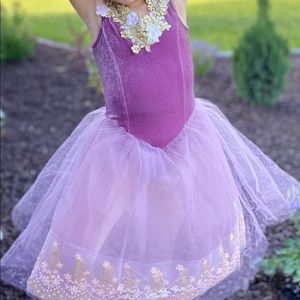 Girls 5t dance princess costume for recital.